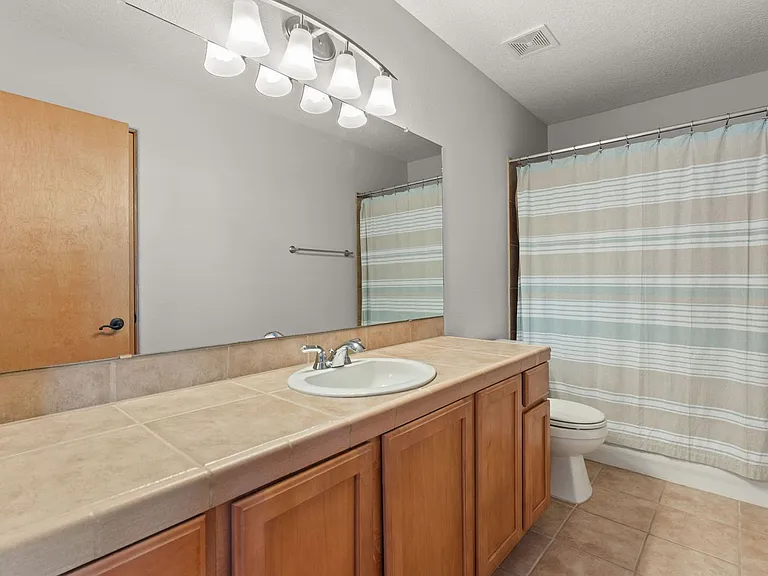 7127 Calle Alegria NE — Photo 19
