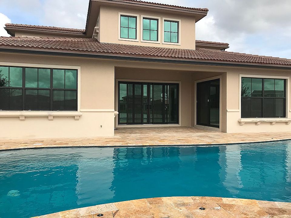 1st image of 11062 Pinnacle Way