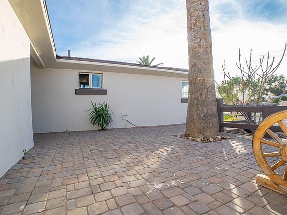 3rd image of 4627 N 54th Dr