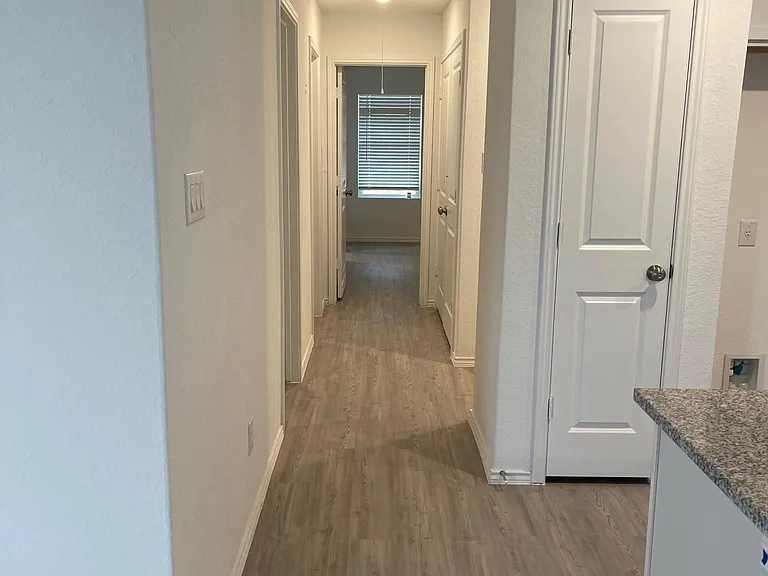 7411 Donkey Valley — Photo 2