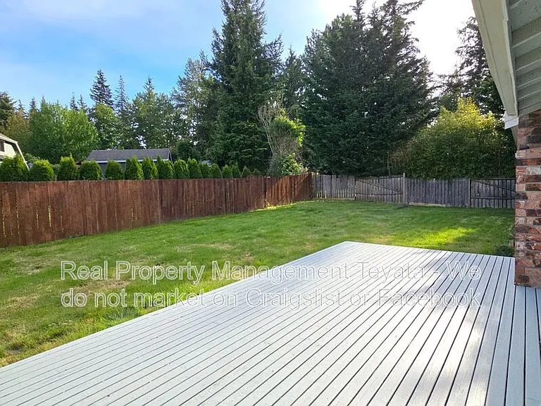 1453 Hillspring Rd — Photo 3