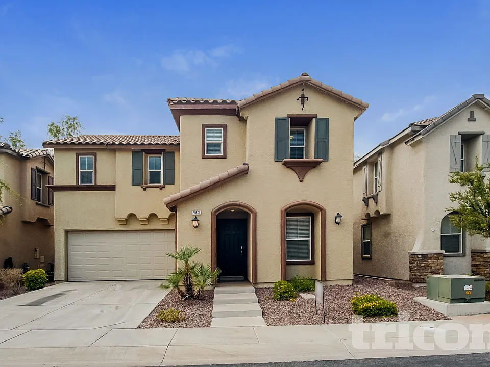 963 Eureka Dunes Ave