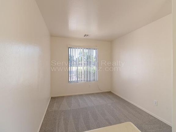 5th image of 14749 W Port Au Prince Ln