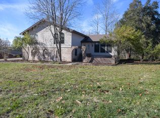 115 Walnut Hill Dr, Richmond, KY 40475
