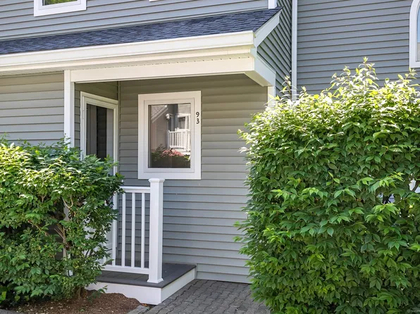93 Glen Side #93, Wilton, CT 06897