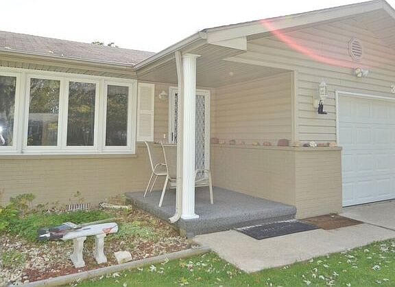 2nd image of 3507 W Fleetwood Dr