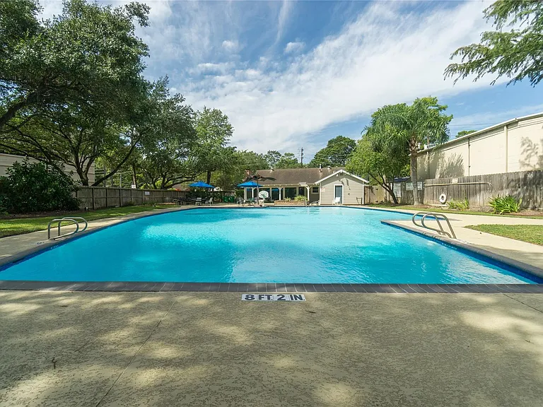 751 Bison Dr — Photo 37