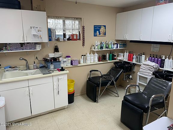 4th image of 2665 S Village Dr