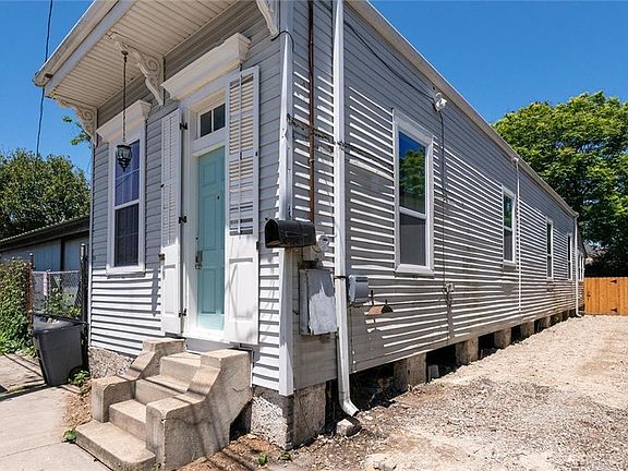 2nd image of 4027 Tchoupitoulas St