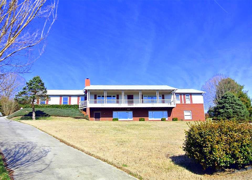 1st image of 102 Kathryn Ct