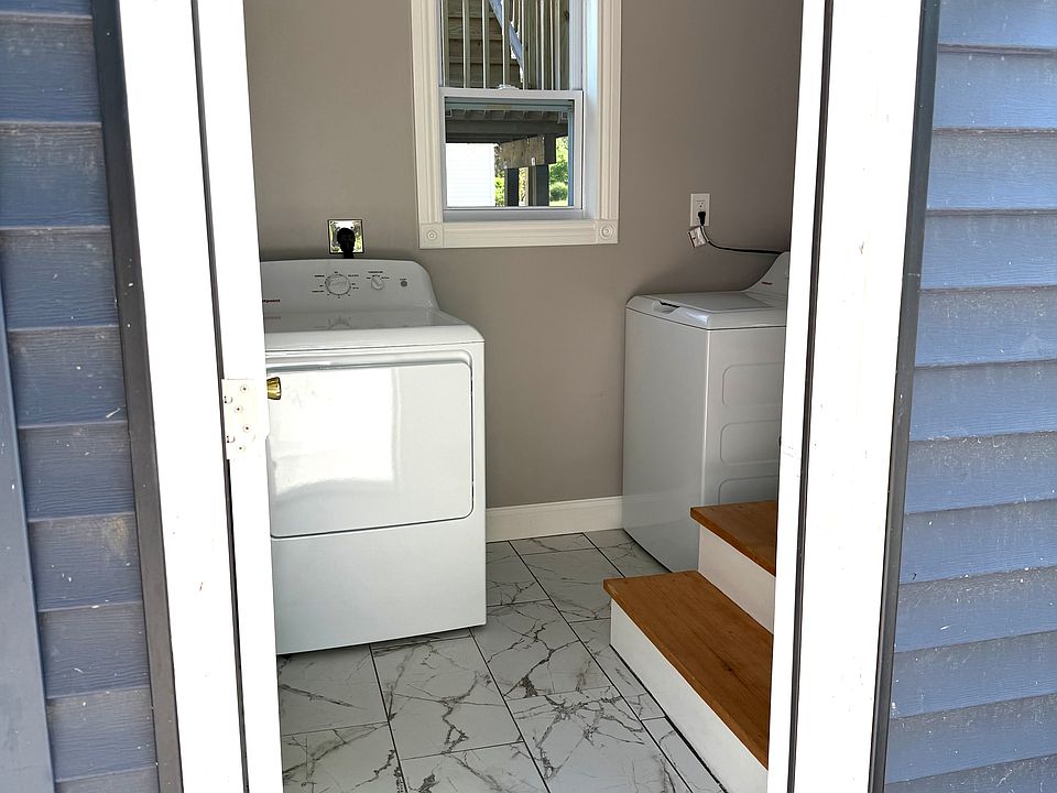 1st image of 112 Old Glenwood Rd #2