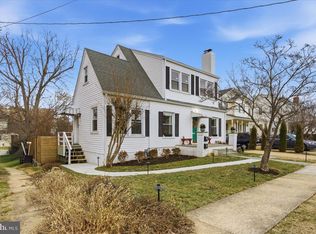 1023 19th St S, Arlington, VA