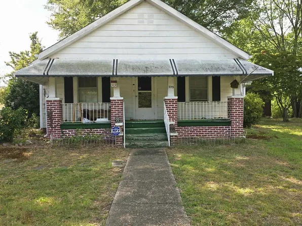 309 Ferry Rd, Danville, VA 24541