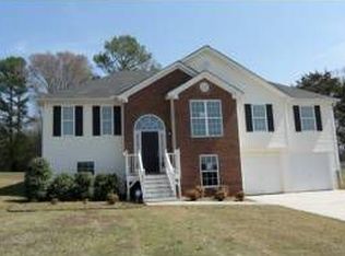 156 Peachtree Ln SE, Calhoun, GA 30701