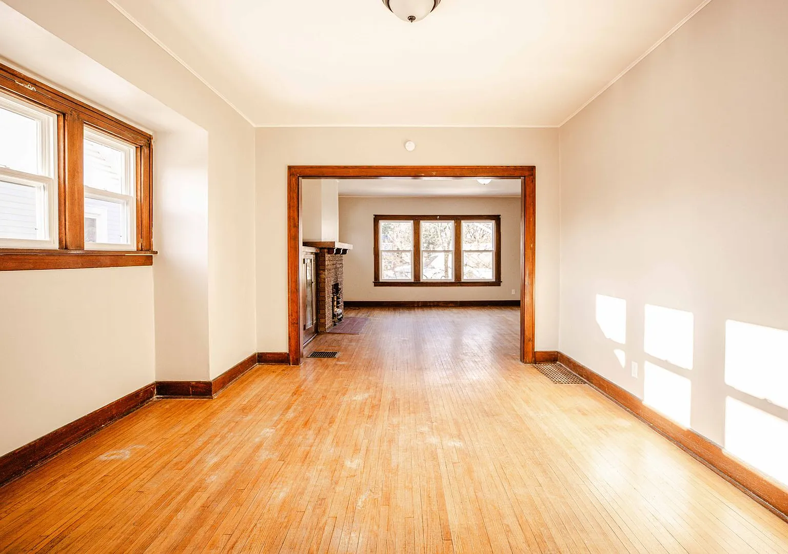 1452 Rollins Ave Rd. — Photo 3