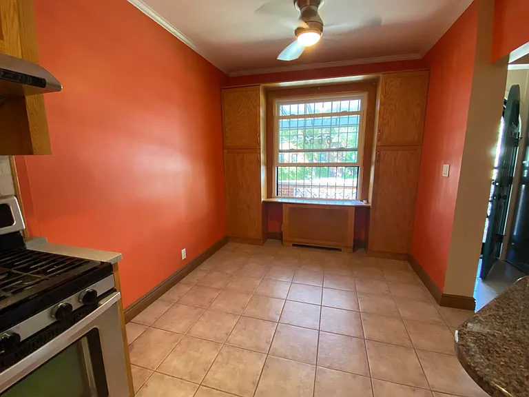 6653 Alderton St — Photo 21