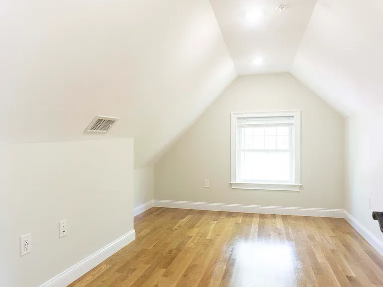 60 Gordon St #3A — Photo 6