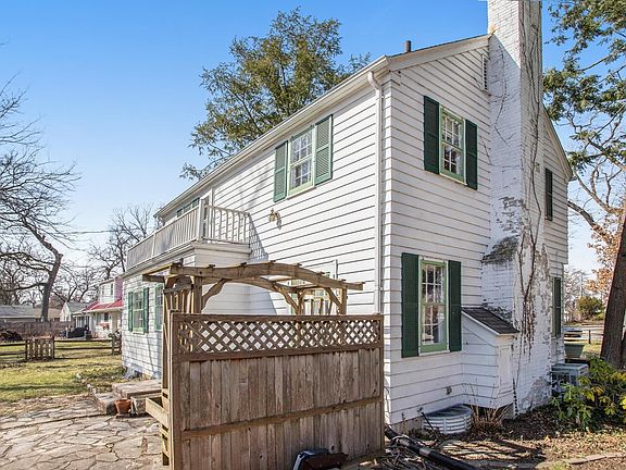 4th image of 3520 Windingwood Dr