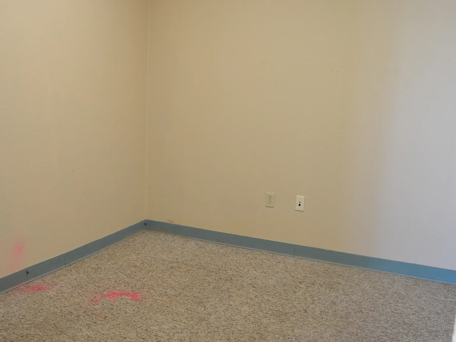 4620 50th Street - 10 — Photo 2