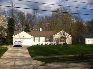 317 Saddler Rd, Bay Village, OH 44140