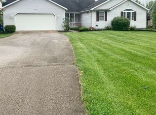 1615 W Division Rd, Tipton, IN 46072