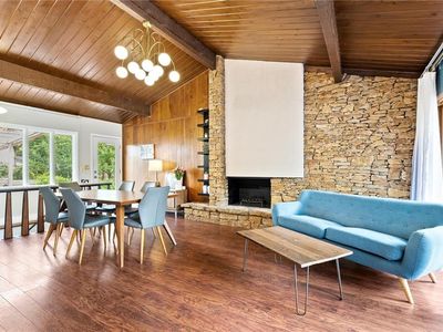 5615 W 91st St, Overland Park, KS, 66207