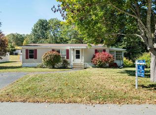 30 Cherokee Way, Rochester, NH 03867