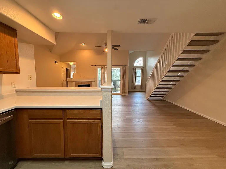 11045 Huron St #605 — Photo 9