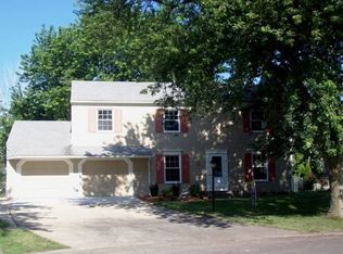 9 Beau Meade Rd, Oswego, IL 60543