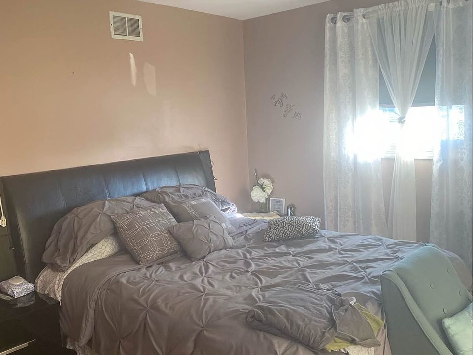 1st image of 1210 N 23rd Ave #2R