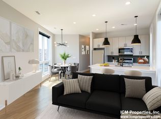 1037 W Cornelia Ave #4N, Chicago, IL 60657