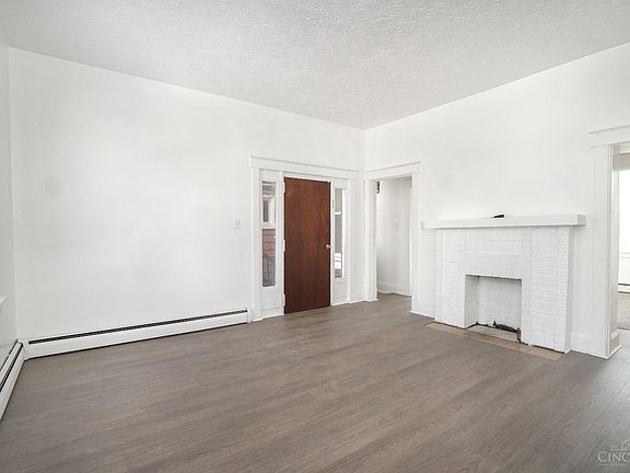 5th image of 125 W Seventieth St