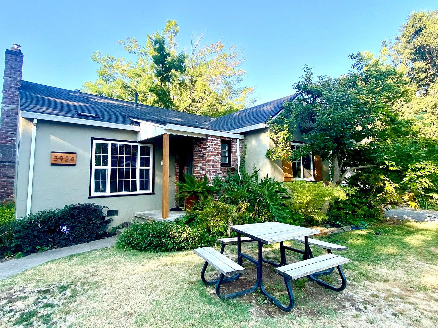 3924 Sherman Way, Sacramento, CA 95817 Zillow