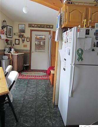 3rd image of 1823 Woodbury Ln