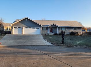 4051 Jacob Cole Ct, Manhattan, KS 66502