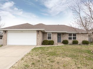 4700 S Ridgeview Ave, Battlefield, MO 65619