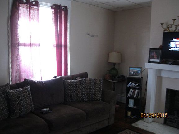 3rd image of 4229 Pine St