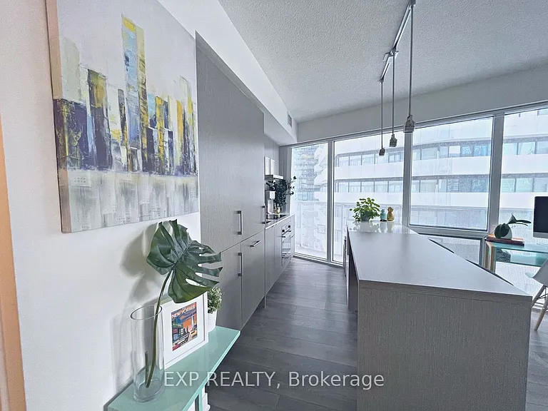 88 Harbour St #2302 — Photo 5