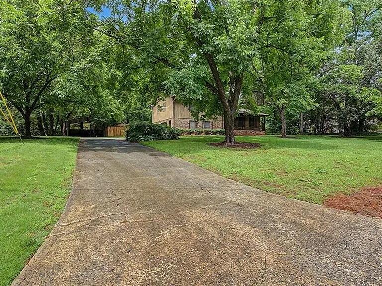 2985 Fredrick Dr — Photo 6