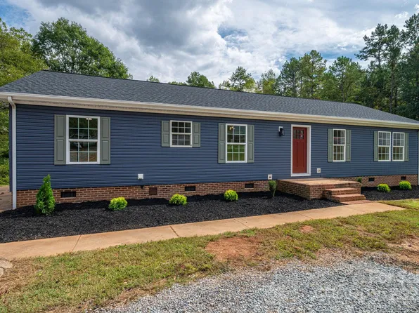 2305 Berwick Dr, Shelby, NC 28152