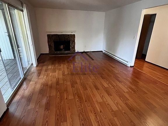 3rd image of 8019 N Bicentennial Loop SE Unit C