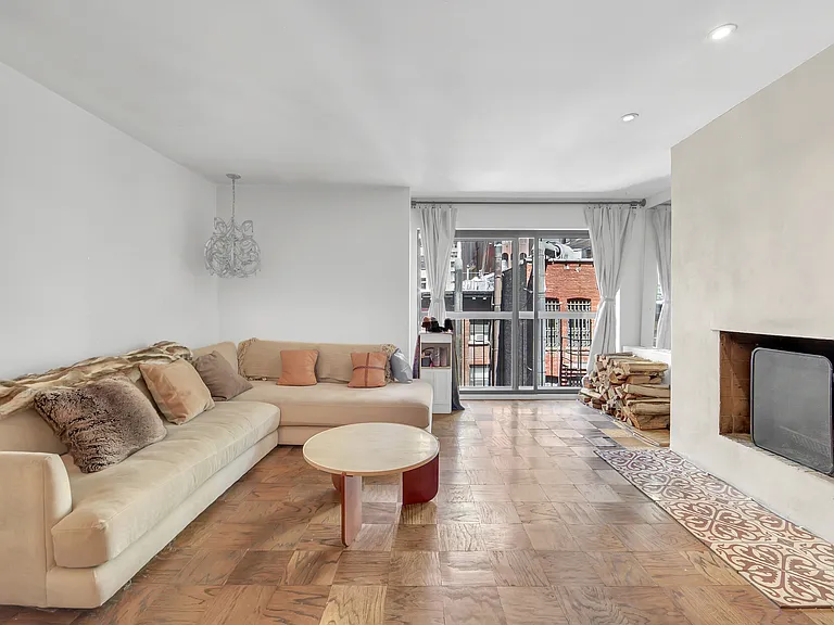 7 E 35th St #10F — Photo 6