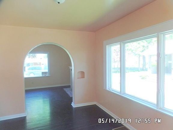 4th image of 1626 Canton St