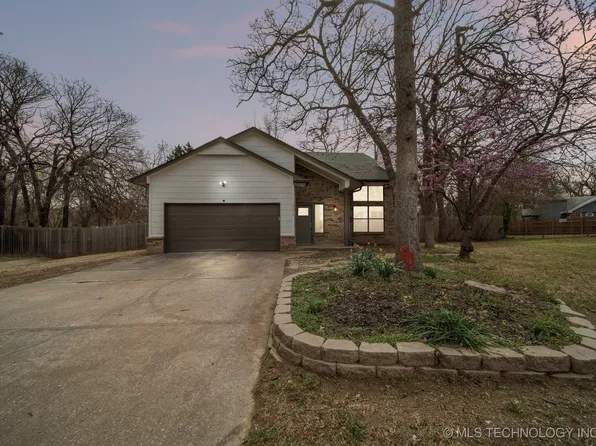 202 W 34th St, Sand Springs, OK 74063