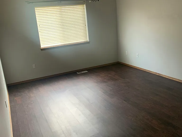 14308 E 31st Ln — Photo 10