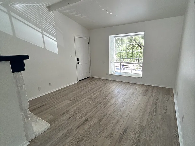 4350 E 67th St #802 — Photo 5