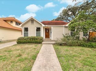 2320 Southgate Blvd, Houston, TX 77030