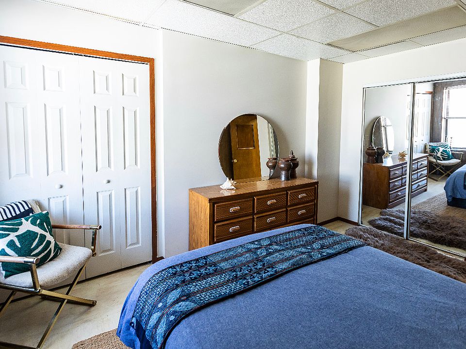 1st image of 2758 Evaline St APT 8