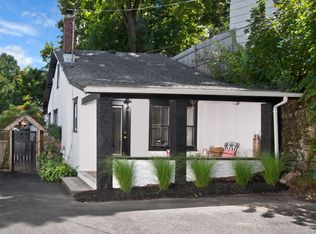57 Sinawoy Rd, Cos Cob, CT 06807