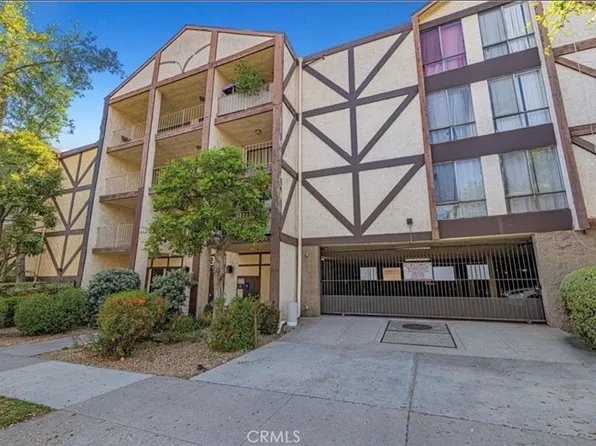 125 N Allen Ave, Pasadena, CA 91106